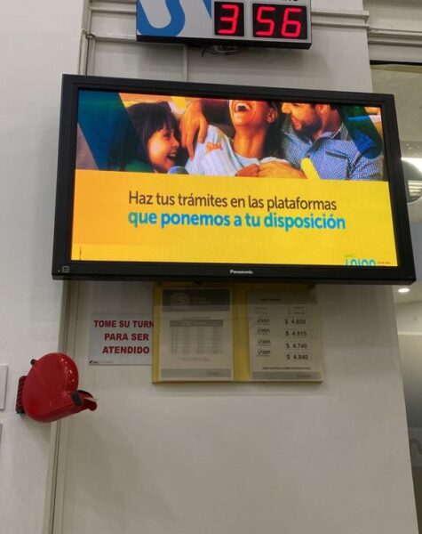 vmn_cartelera_digital_banco_union02