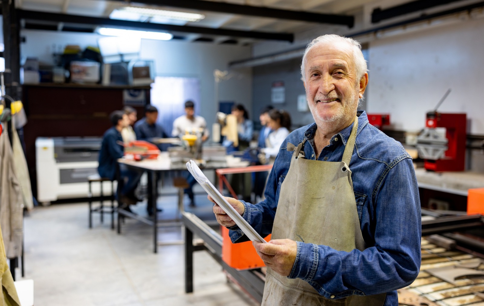 Señalización-digital-almacenes-madera